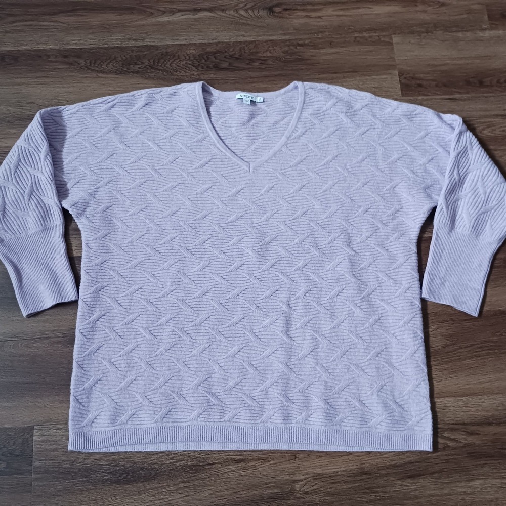 Chicos Lavender Purple Textured Chevron V-Neck Sweater Size 3 - XL 570379794